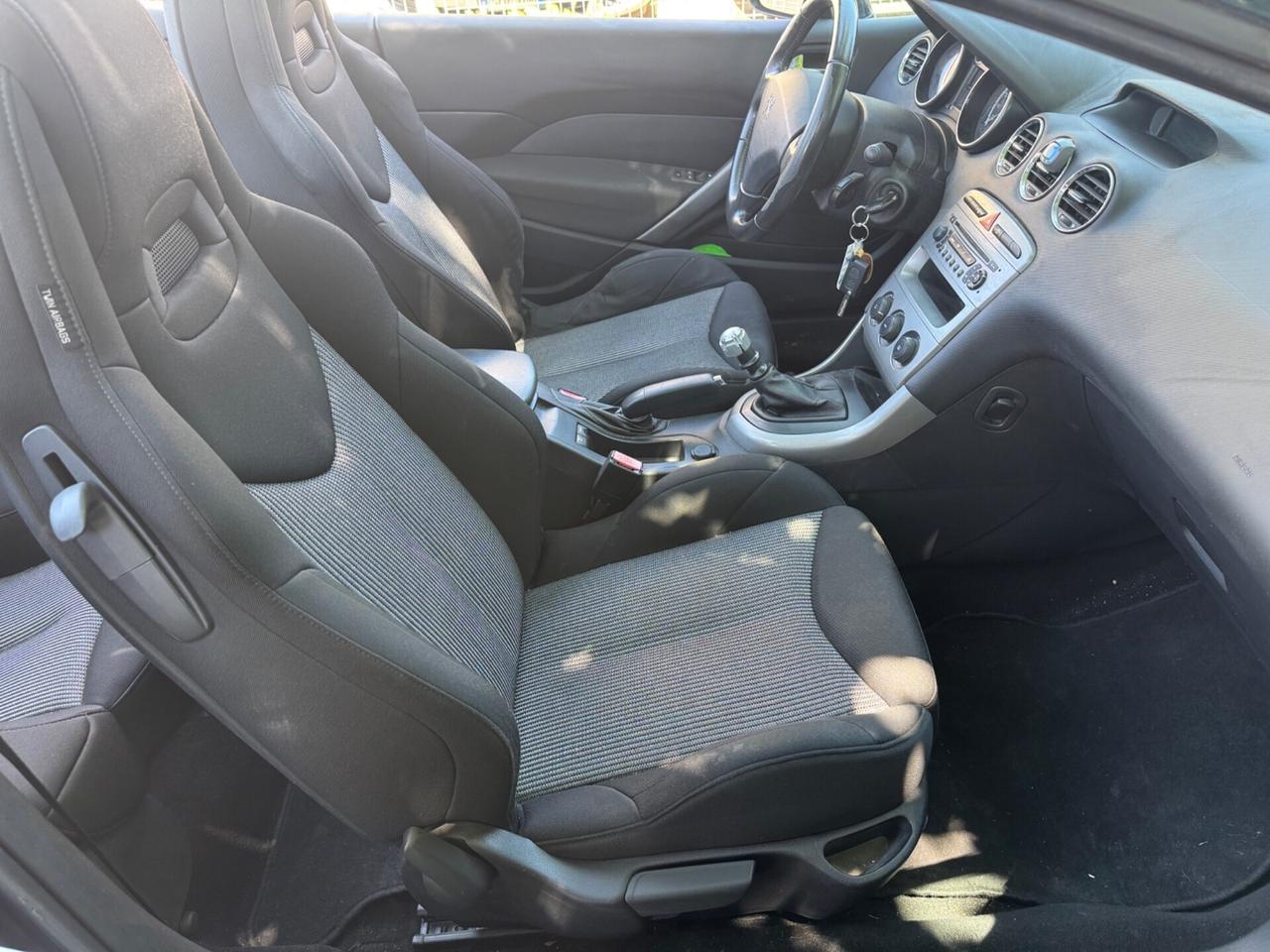 Peugeot 308 1.6 HDi Cabrio neopaten garanzia 12 mesi