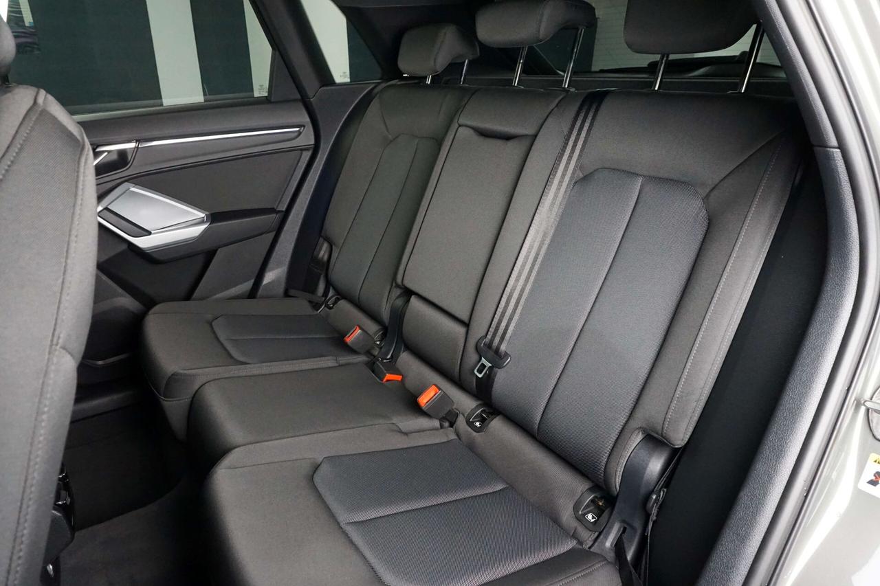 Audi Q3 35 TDI S tronic Business Advanced