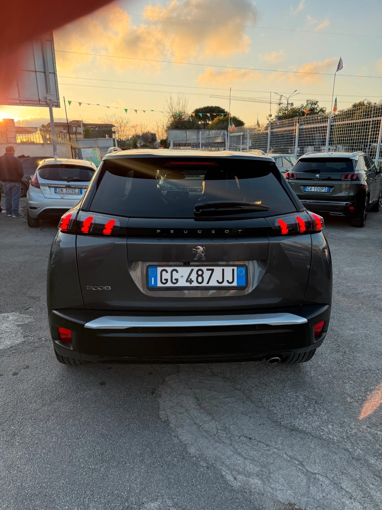 Peugeot 2008 BlueHDi 130 S&S EAT8 Allure Pack