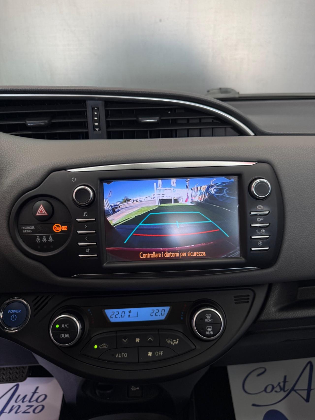 Toyota Yaris 1.5 Hybrid TREND RED EDITION 2018