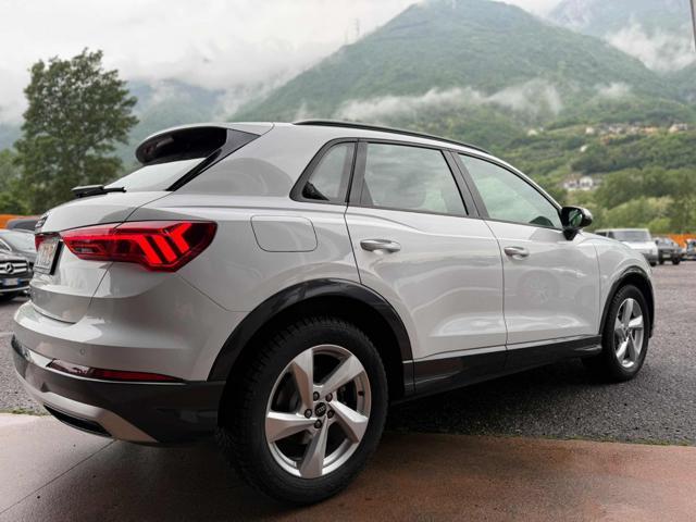AUDI Q3 35 TFSI S line edition