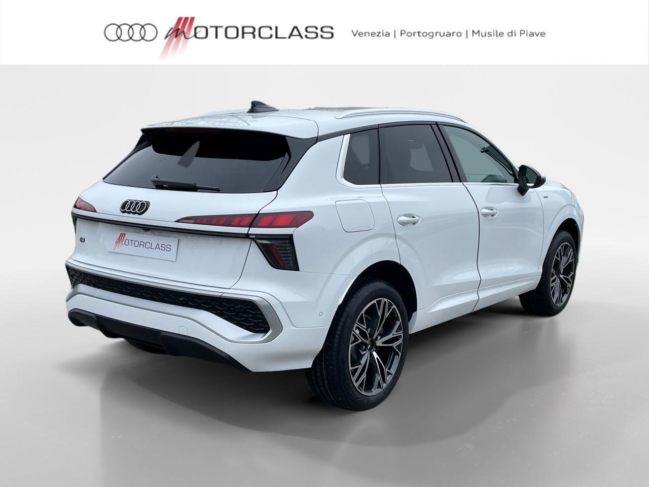 Audi Q3 1.5 e-hybrid 272cv s line edition s tronic