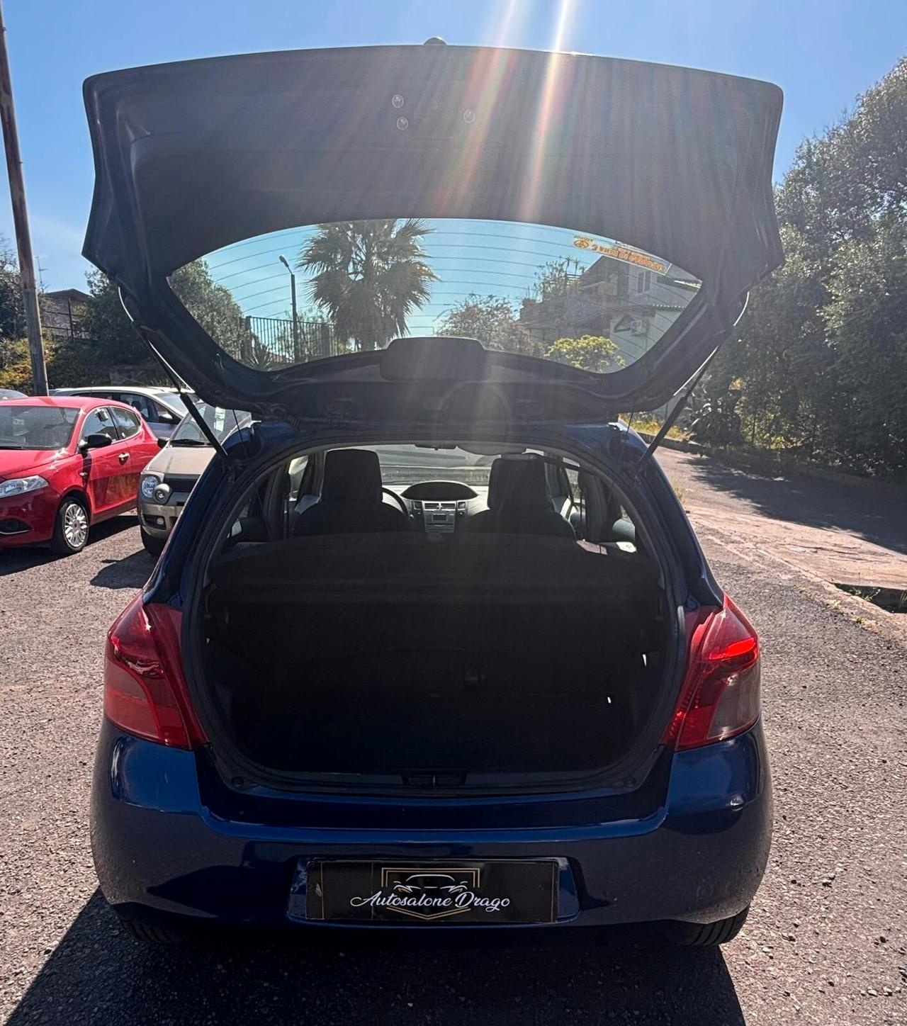 Toyota Yaris 1.4 D-4D 5 porte Sol Automatica