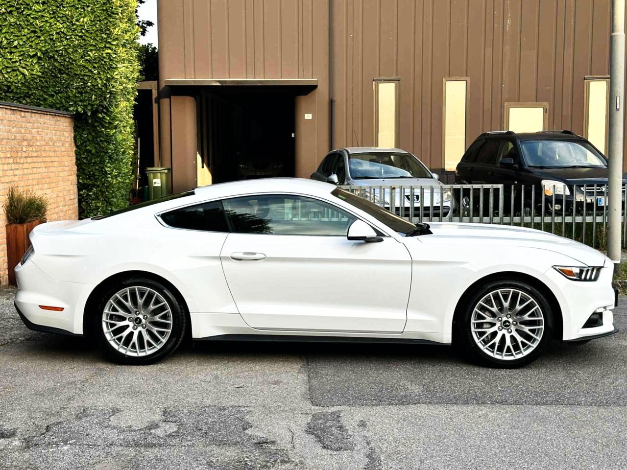 Ford Mustang 2.3i-317cv-145.000km-SOLO PER EXPORT-2017