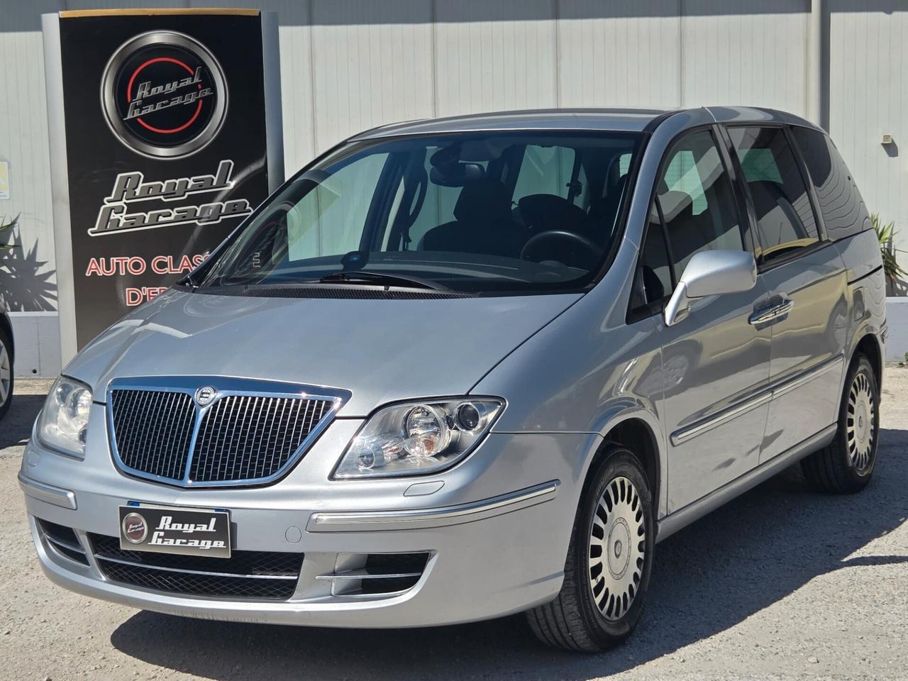 Lancia Phedra 2.0 MULTIJET EMBLEMA 8 POSTI