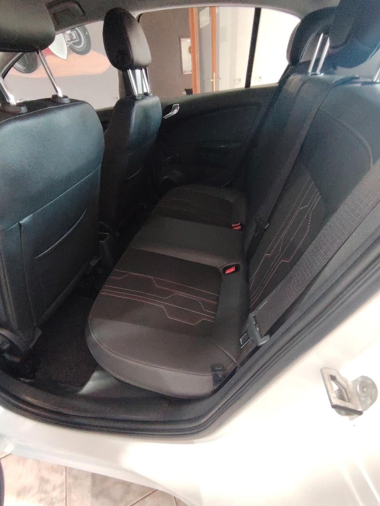 Opel Corsa 1.2 85CV 5 porte GPL-TECH Edition