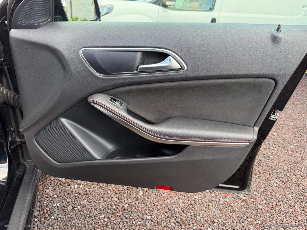 MERCEDES-BENZ GLA 200CDI AMG