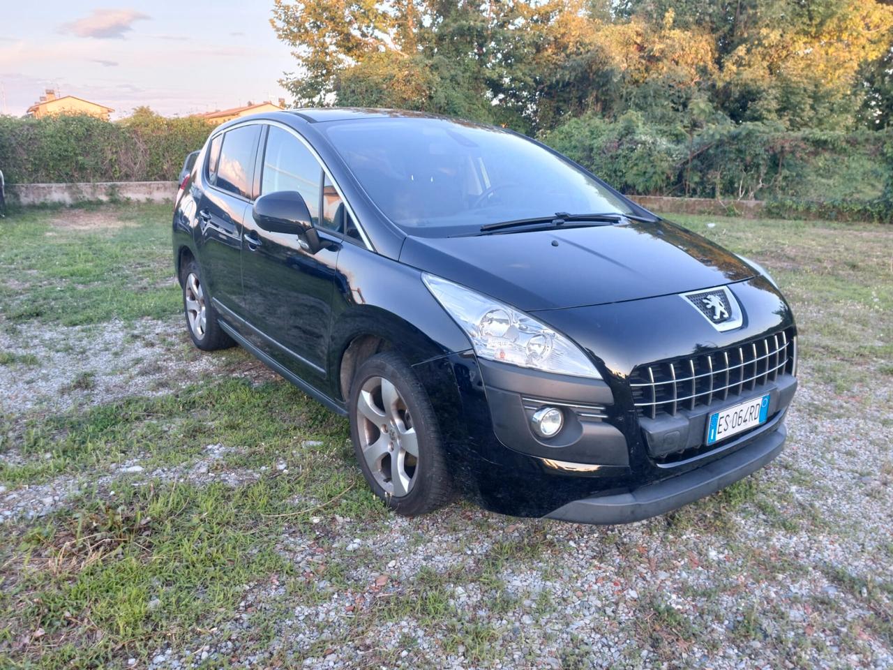 Peugeot 3008 1.6 e-HDi 115CV cambio robotizzato Stop&Start Allure