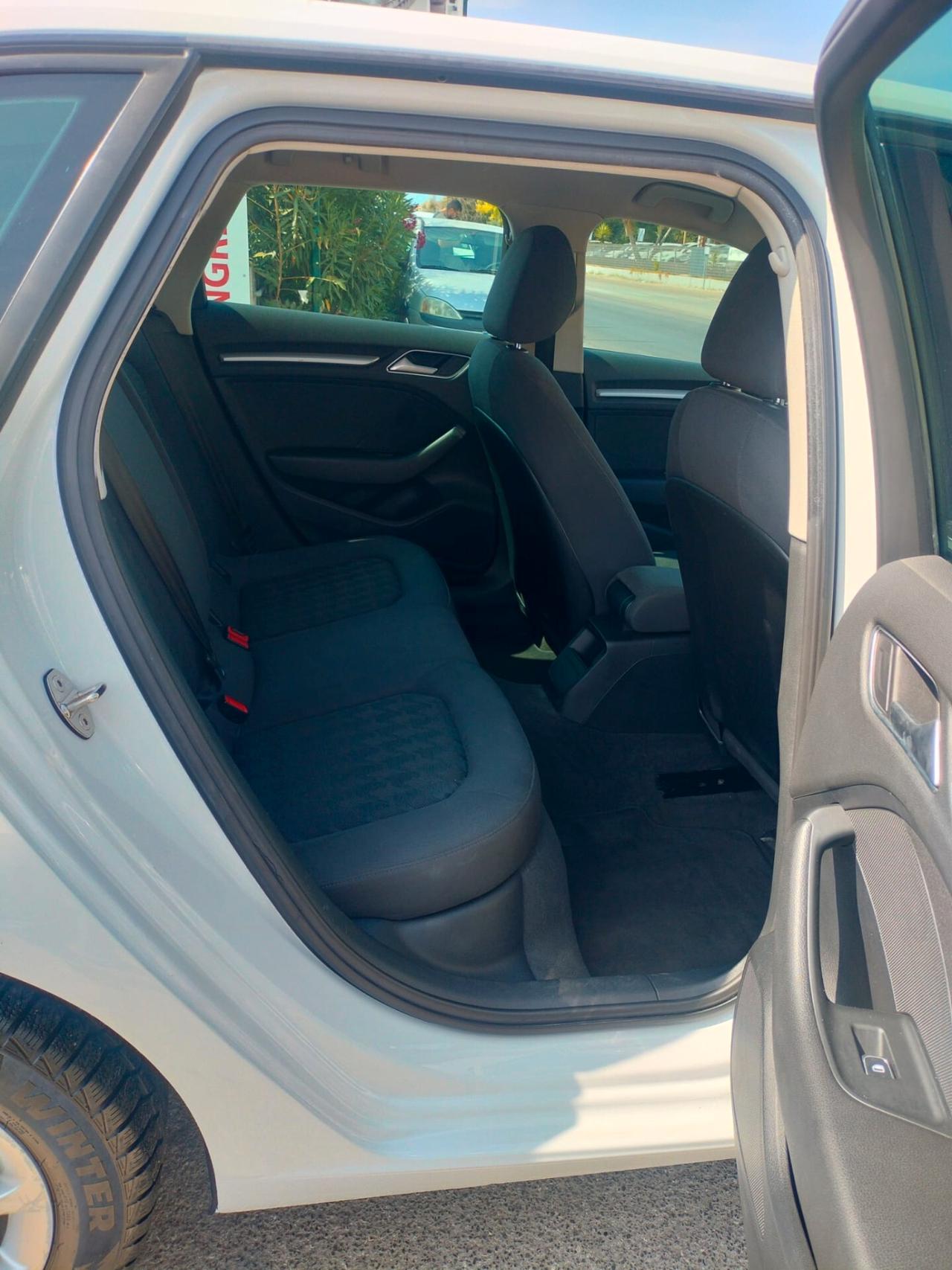 Audi A3 SPB 1.6 TDI S tronic