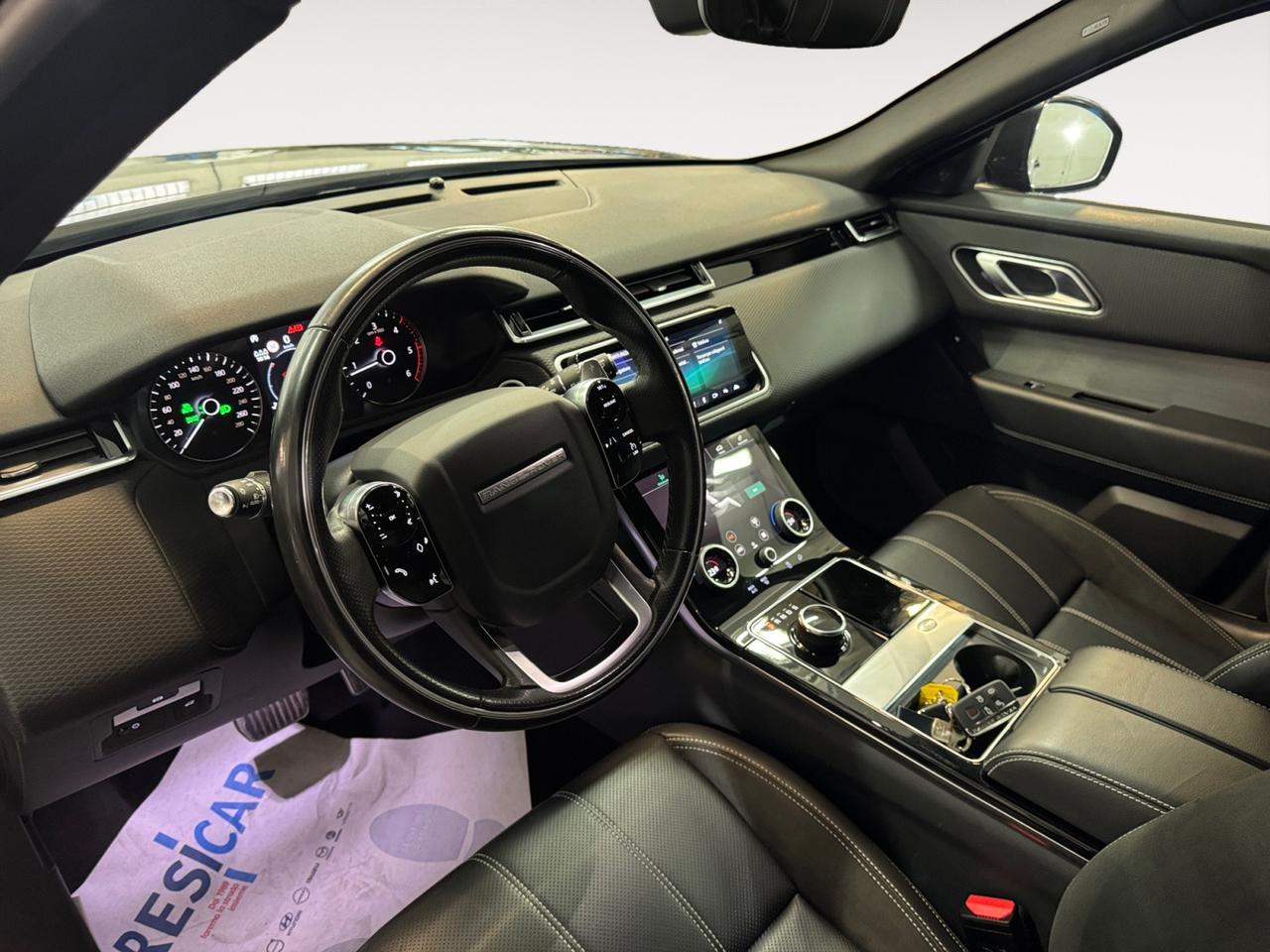 LAND ROVER Range Rover Velar 2.0d i4 R-Dynamic 180cv auto