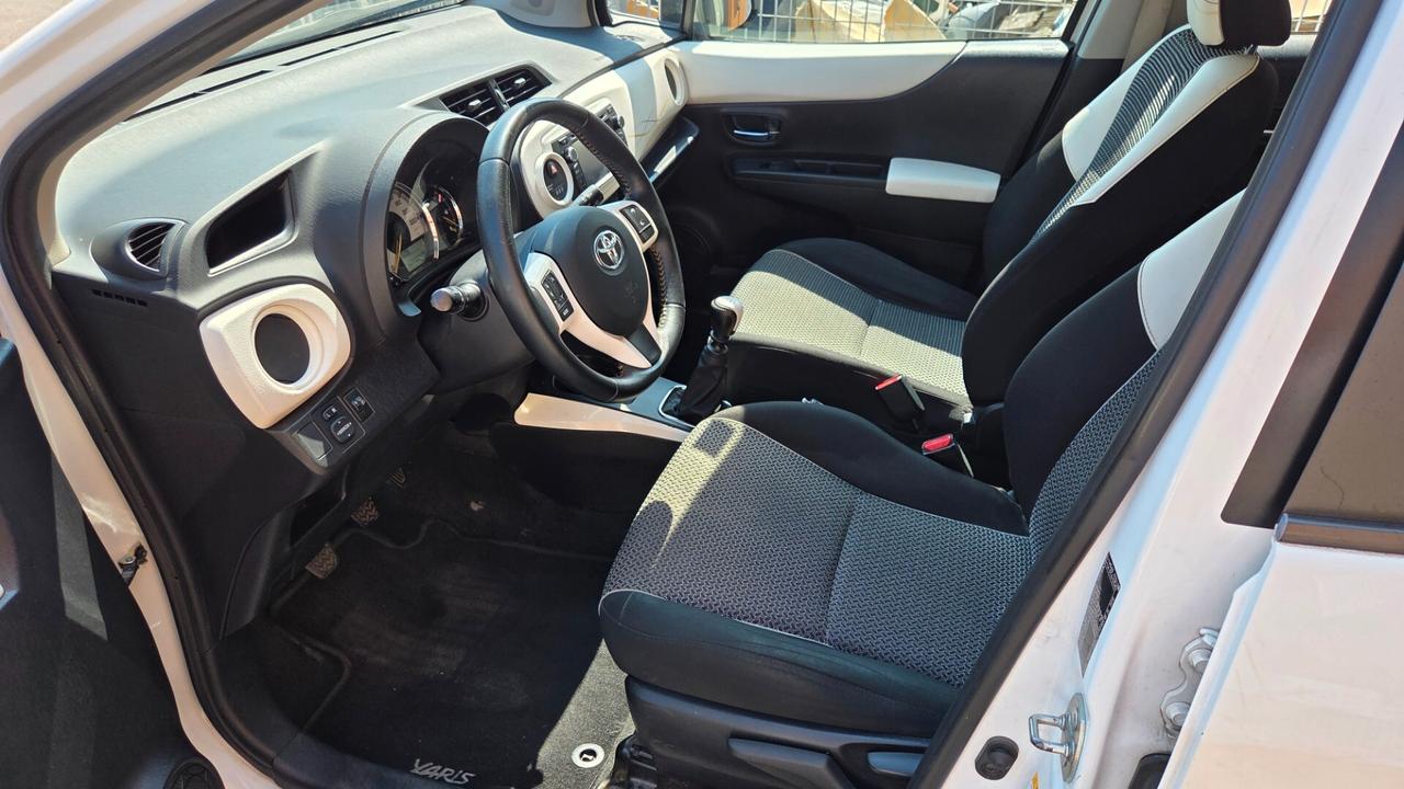 Toyota Yaris 1.3 5 porte Trend unico proprietario