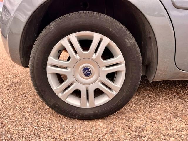 Fiat Idea 1.4 16 v dynamic benzina/metano