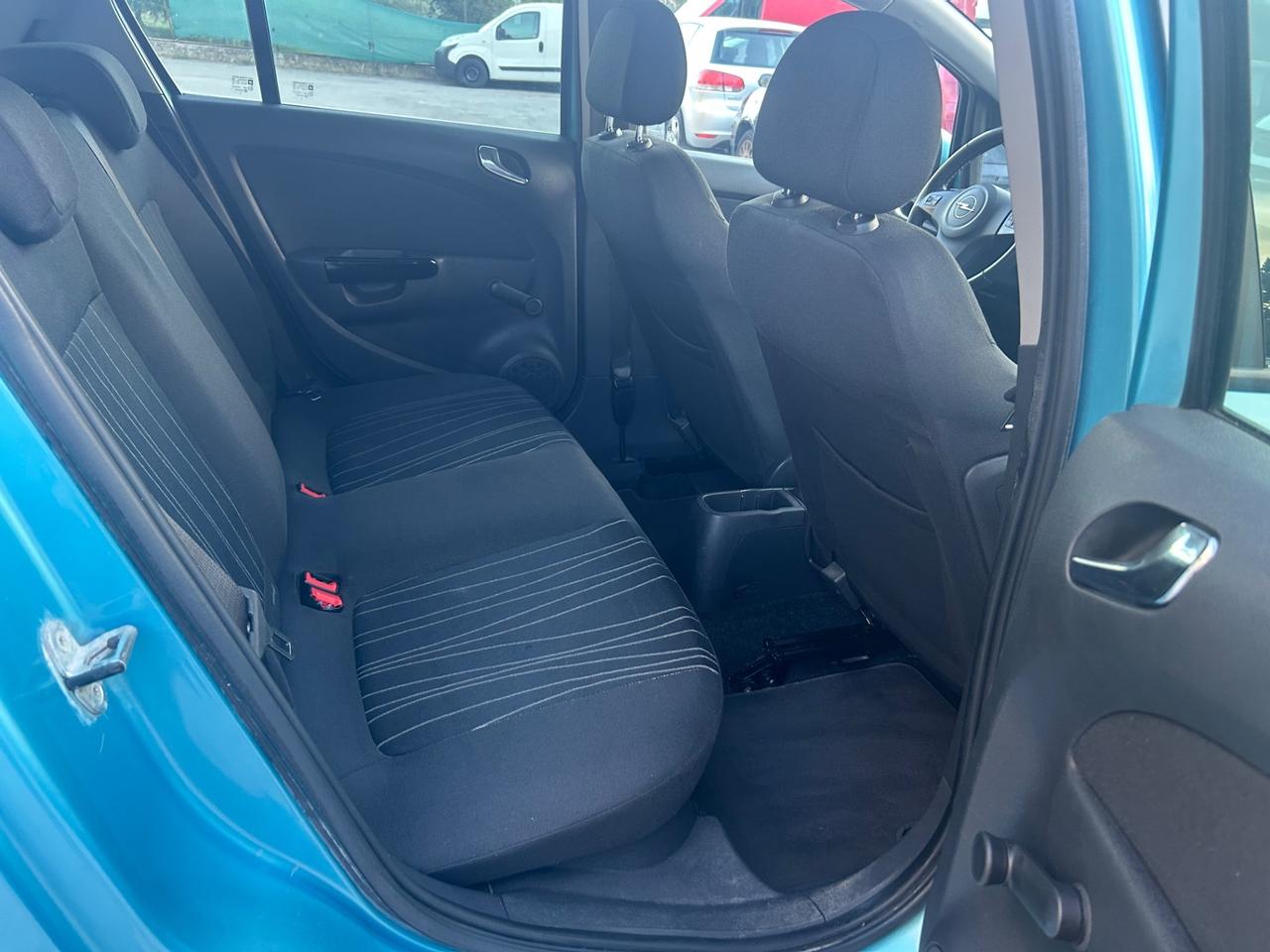 Opel Corsa 1.2 5 porte Edition 93000km
