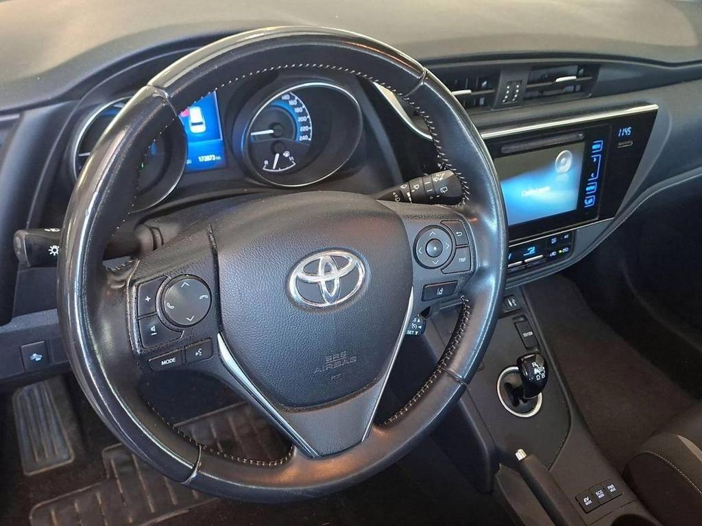 Toyota Auris Touring Sports 1.8 Hybrid Active CVT