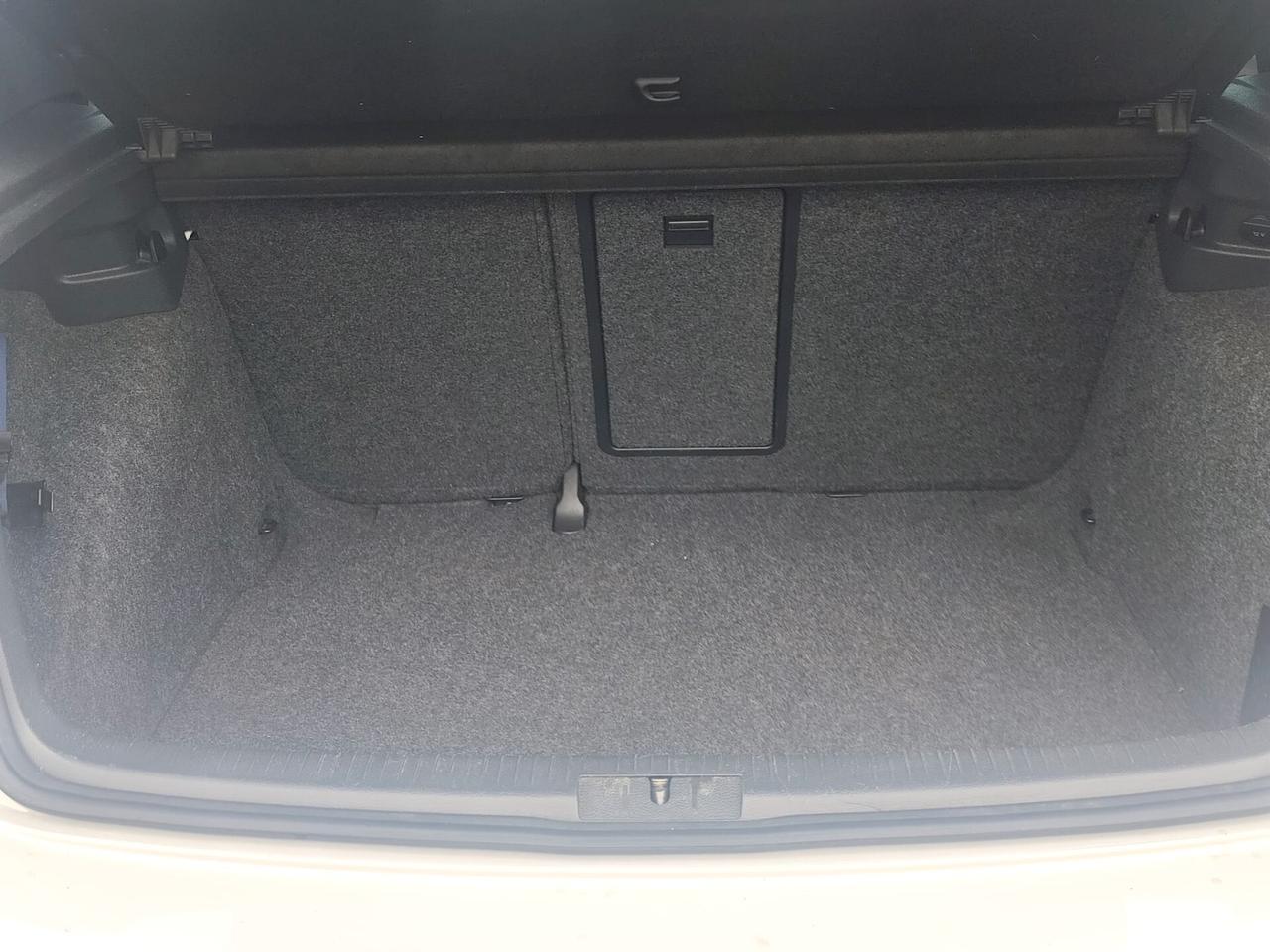 Volkswagen Golf 2.0 TDI 170CV DPF DSG 5p. GTD