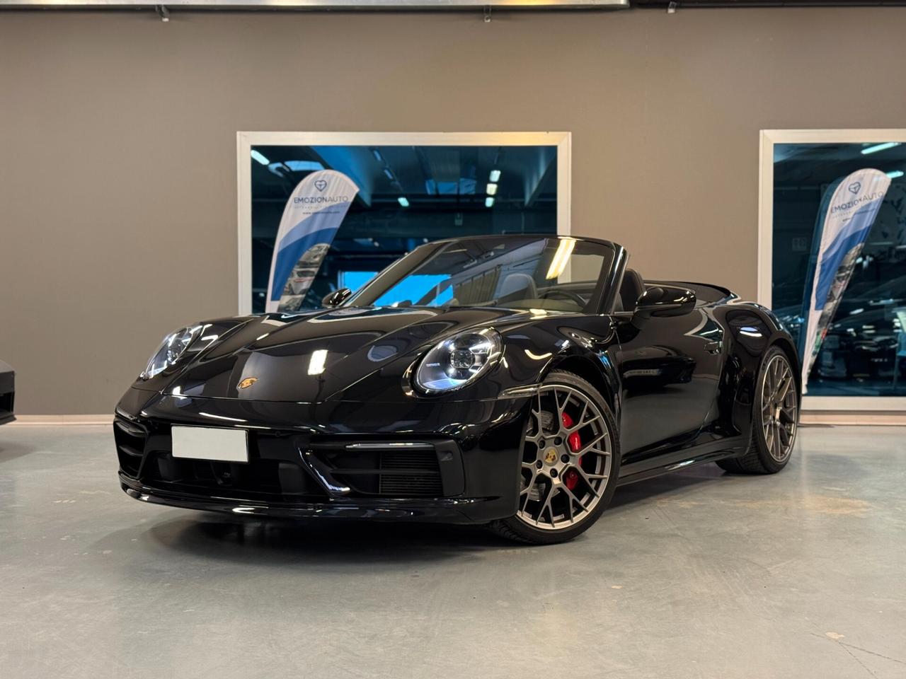 Porsche 911 992 PROMO - CARRERA 4S CABRIO LIFT MATRIX FULL PELLE
