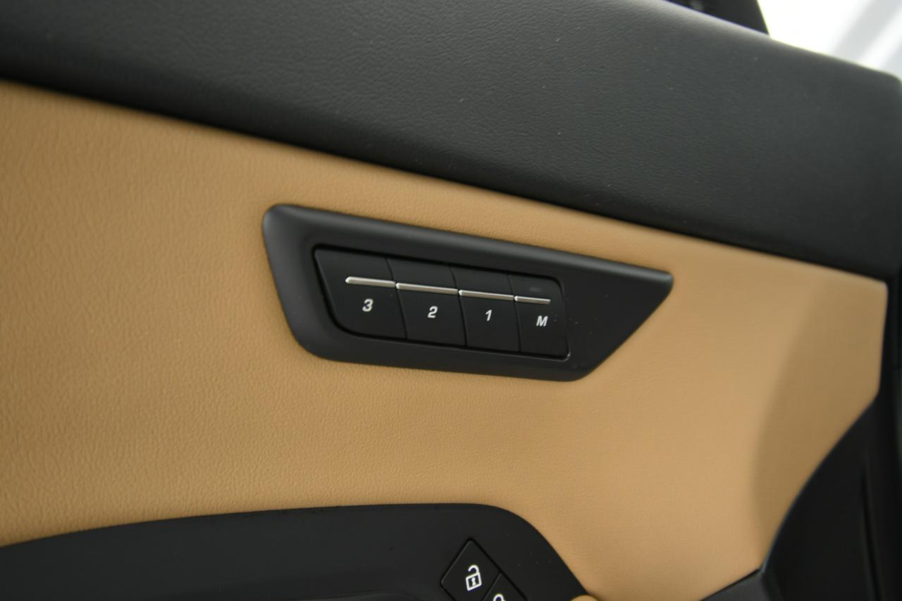 JAGUAR E-Pace 2.0d i4 mhev R-Dynamic SE awd 163cv auto N1+PREZZO+IVA+CAMERA 360