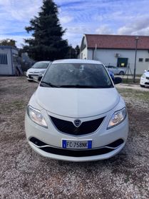Lancia Ypsilon 1.3 MJT 16V 95 CV 5 porte S&S 30th Anniversary