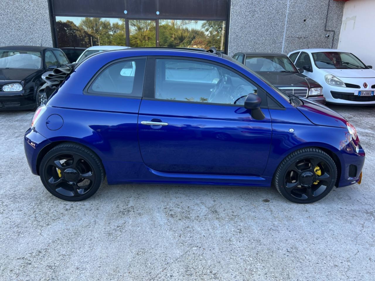 Abarth 595 C 1.4 Turbo T-Jet 140 CV