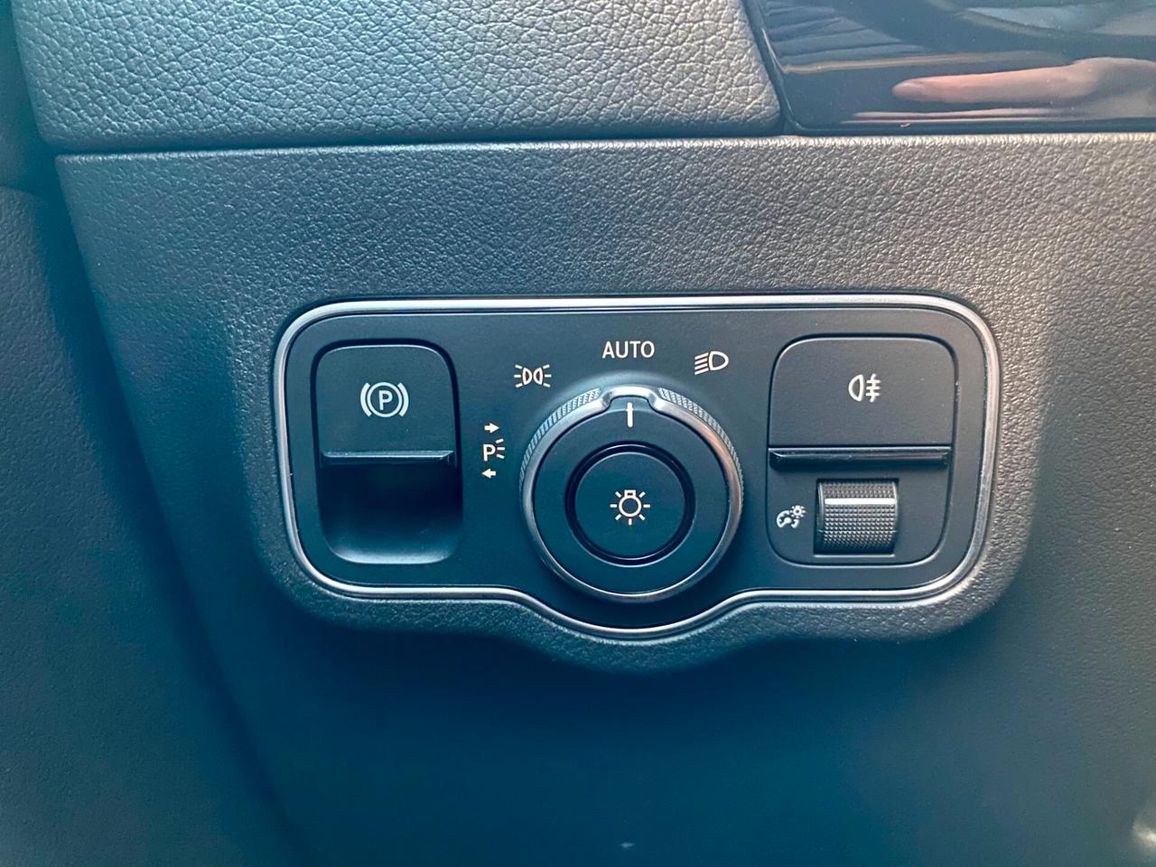 Mercedes-Benz GLA 180 d Sport Plus auto 116cv UNICO PROPRIETARIO