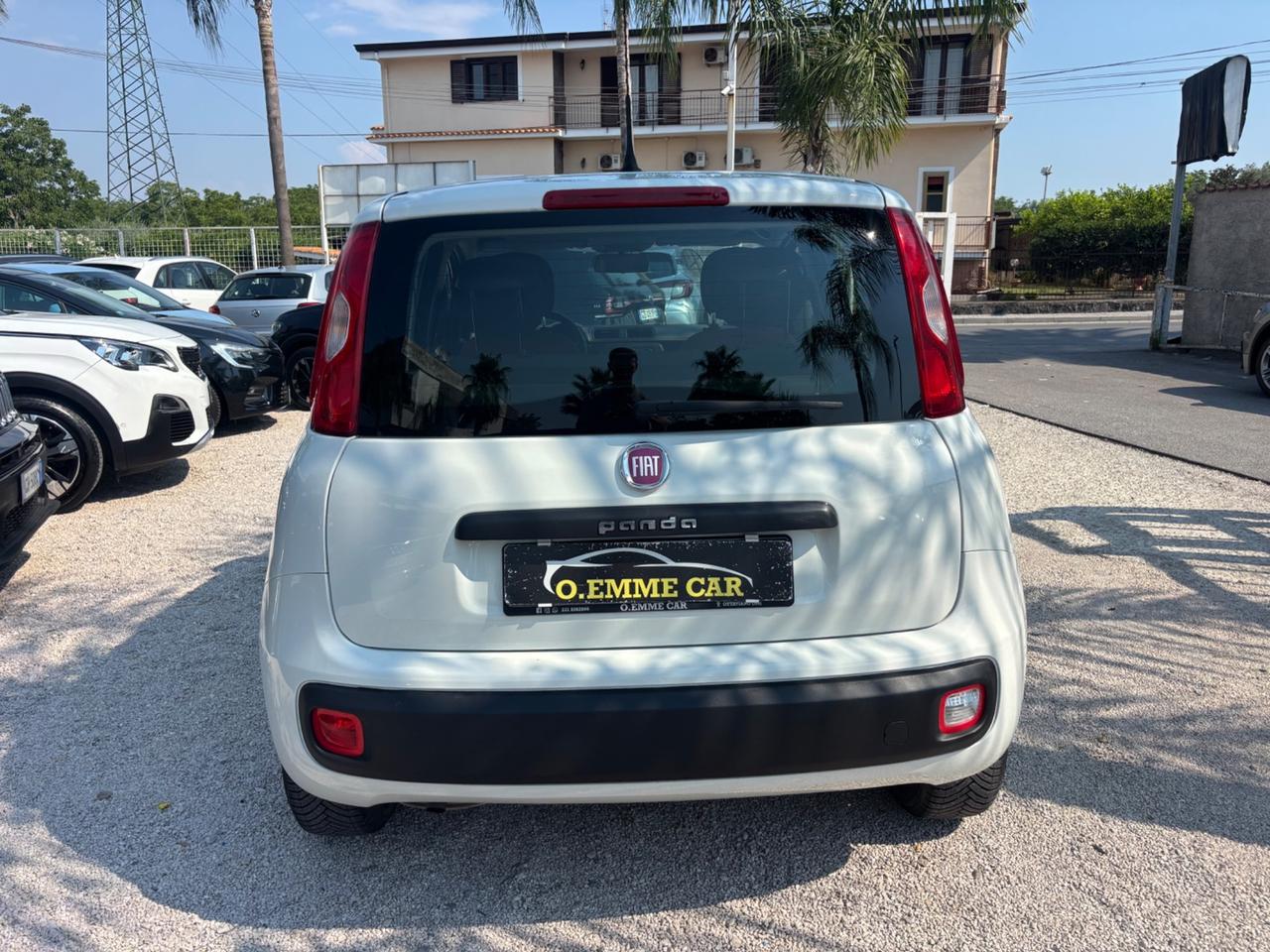 FIAT PANDA 1.2BENZ LOUNGE 2016