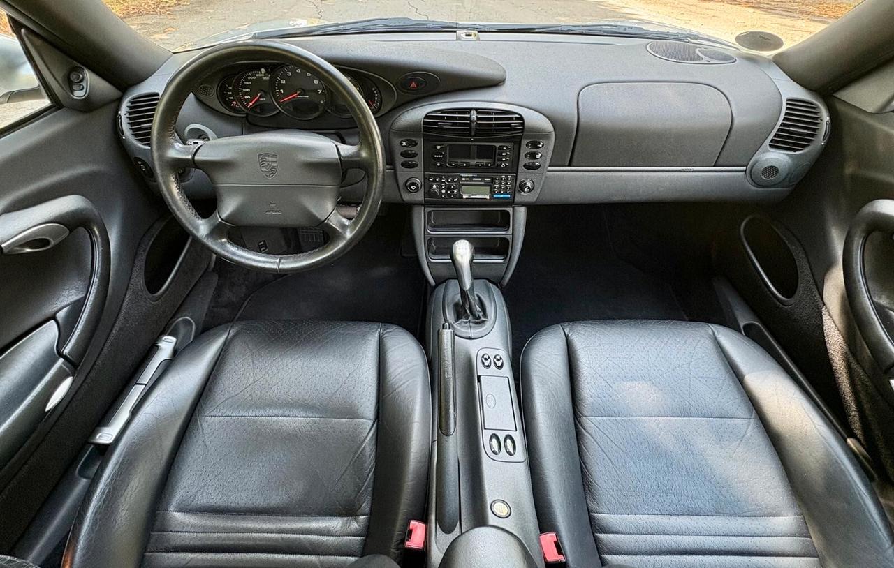 Porsche 996 - 911 Carrera cat Coupé