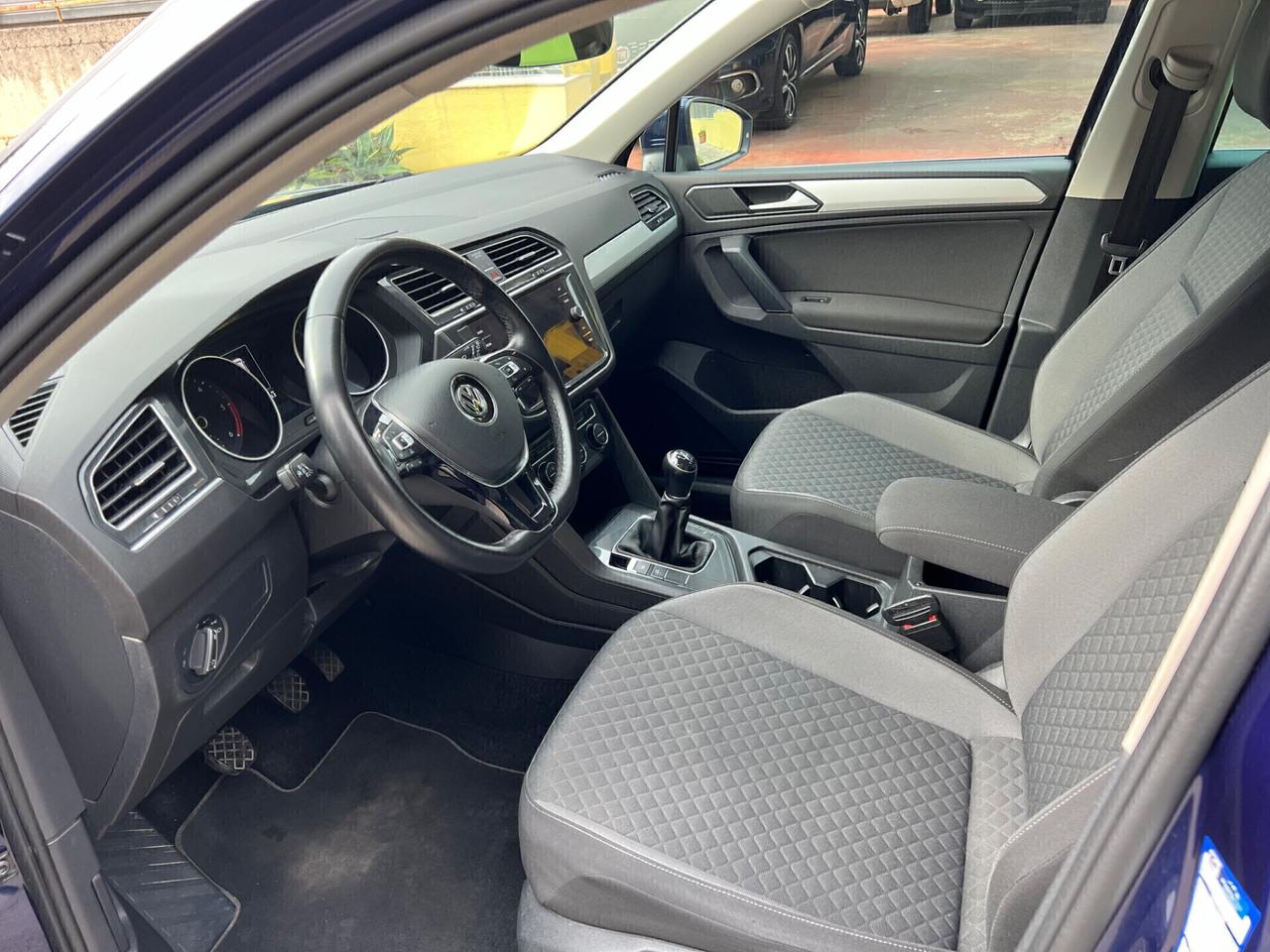 Volkswagen Tiguan 1.6 TDI 116cv R-Line 2018