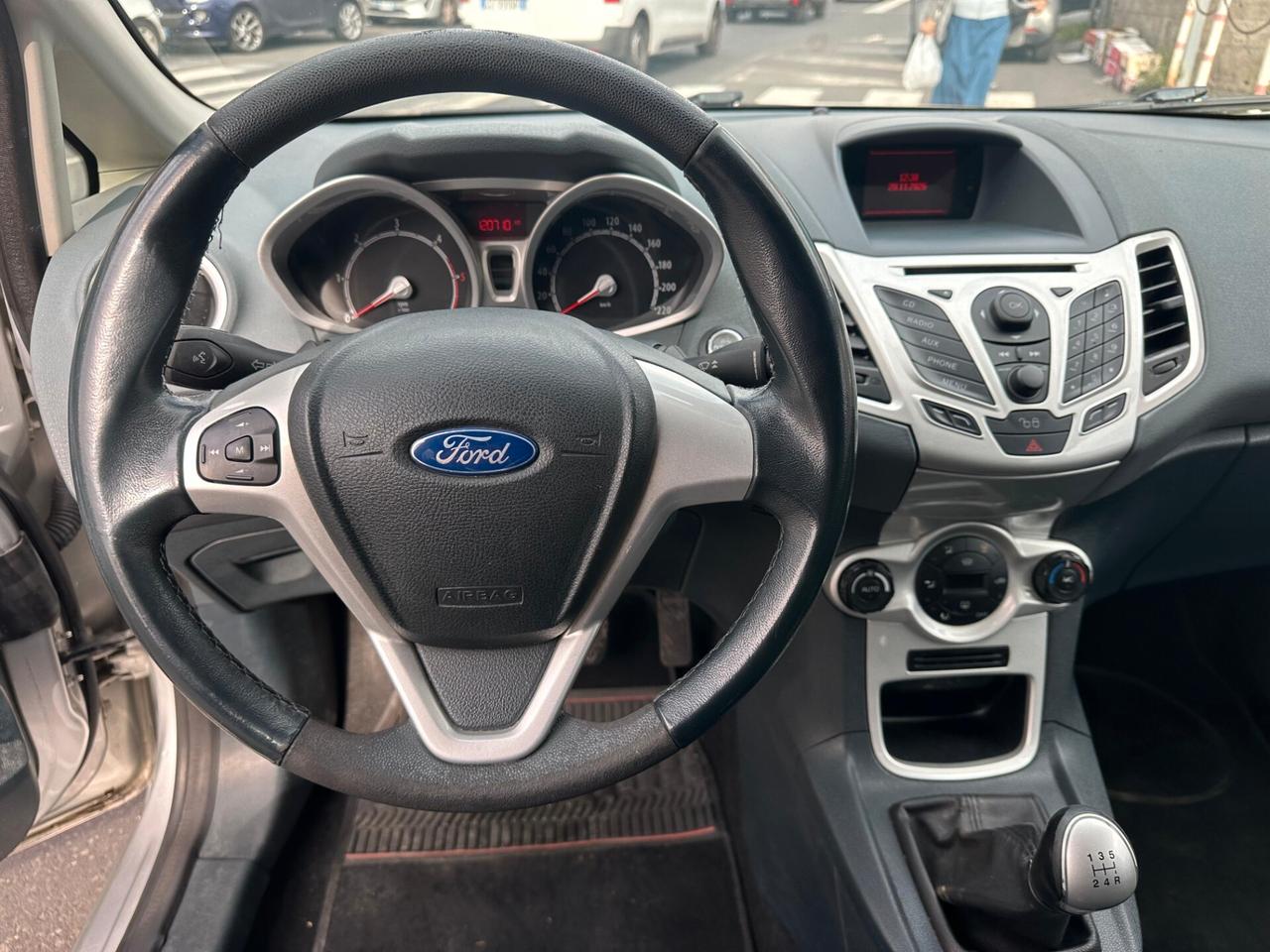 Ford Fiesta 1.4 TDCi 5p. Titanium