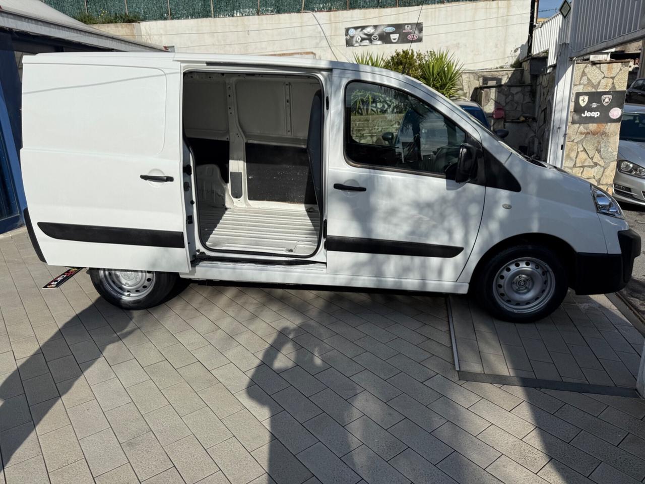 Peugeot Expert 2.0 HDi 130 cv maxi Multijet