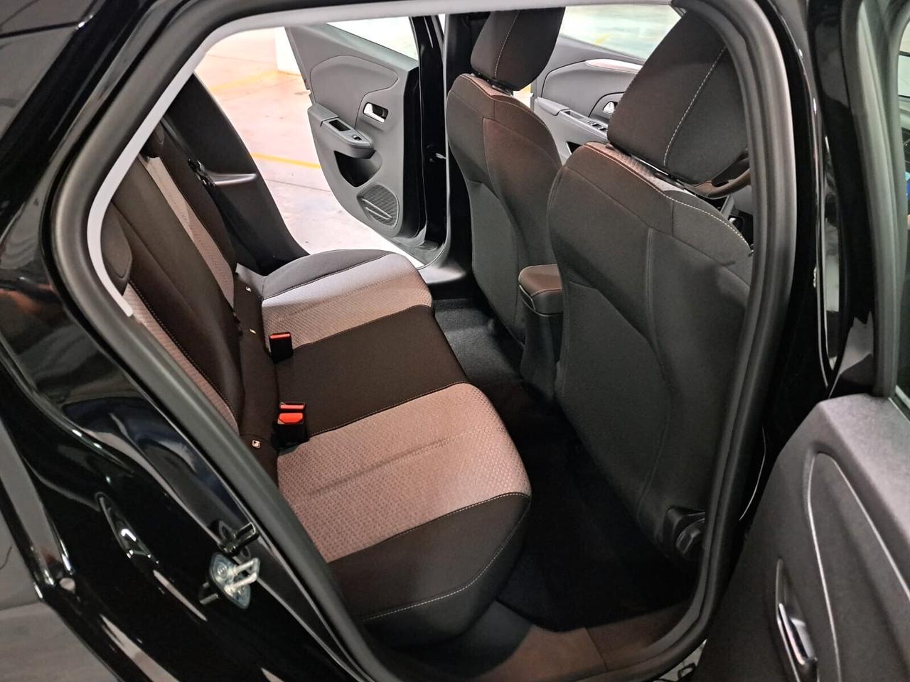 Opel Corsa 1200 75CV 5 Porte Km. 0