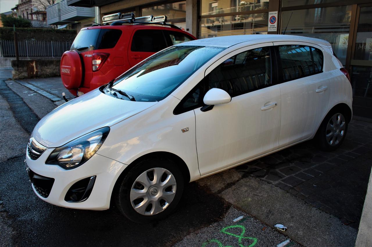 Opel Corsa 1.2 5 porte Edition Neopatentati