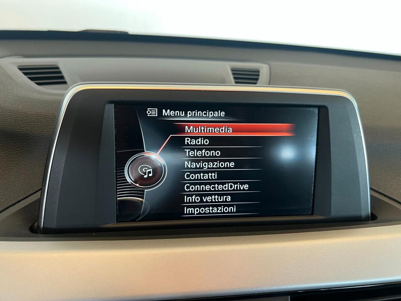 Bmw X1 sDrive16d Advantage ok neopatentati cambio manuale