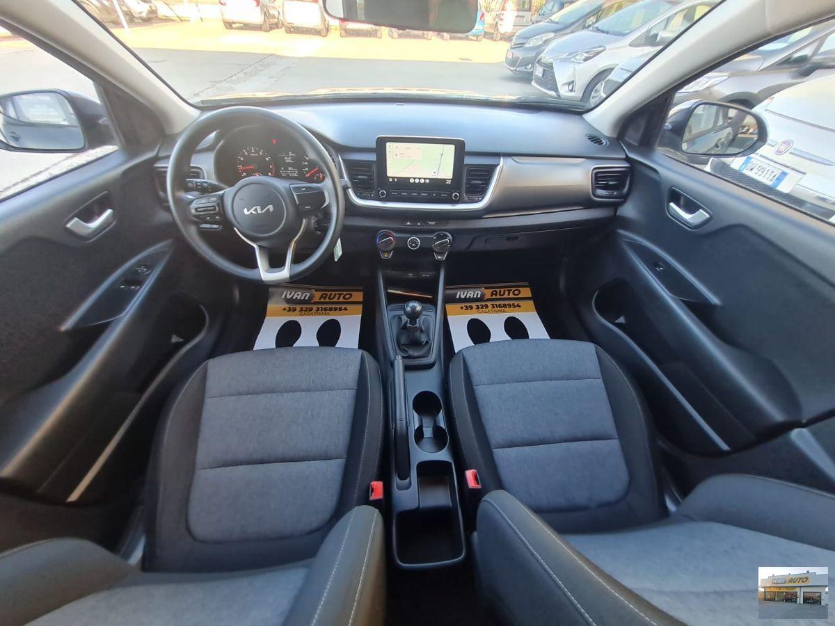 KIA Stonic 1.2 Benzina-Neopatentati-Anno 2022