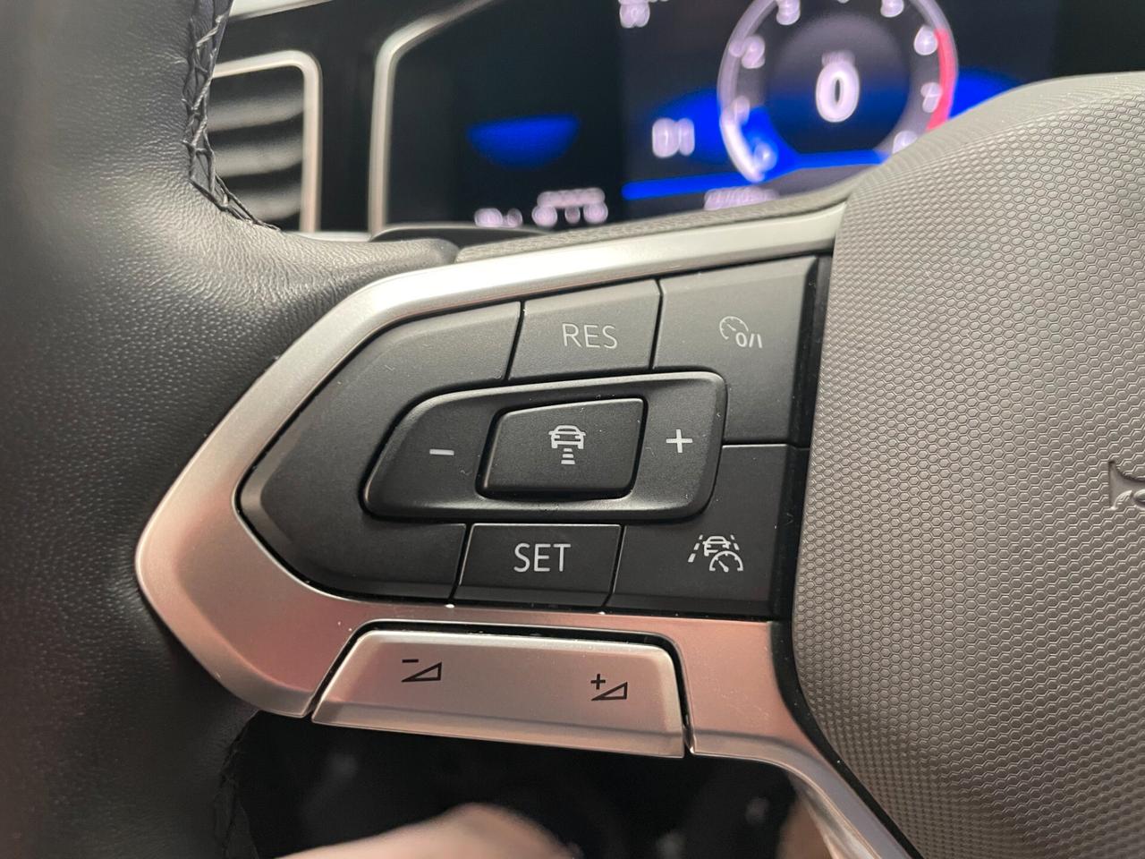 Volkswagen Polo 1.0 TSI 95CV DSG R-Line