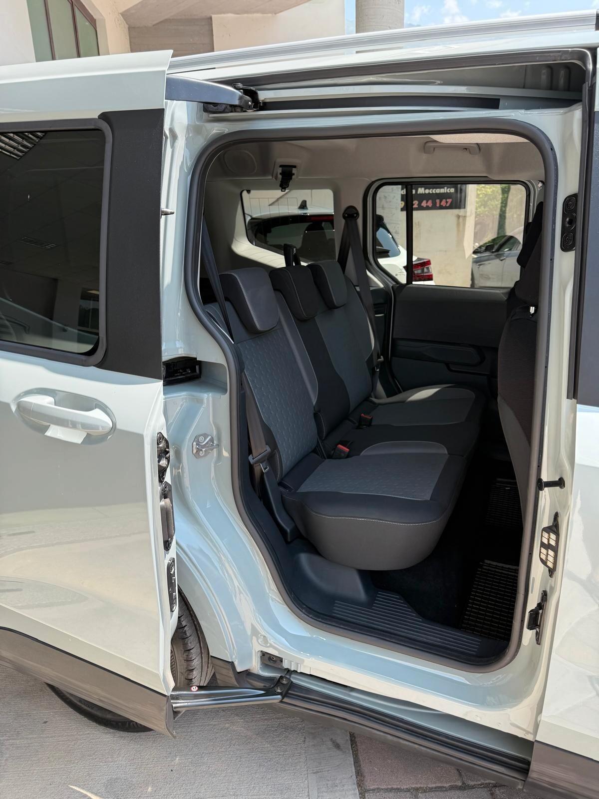 Ford Tourneo Courier Tourneo Courier 1.0 EcoBoost Titanium