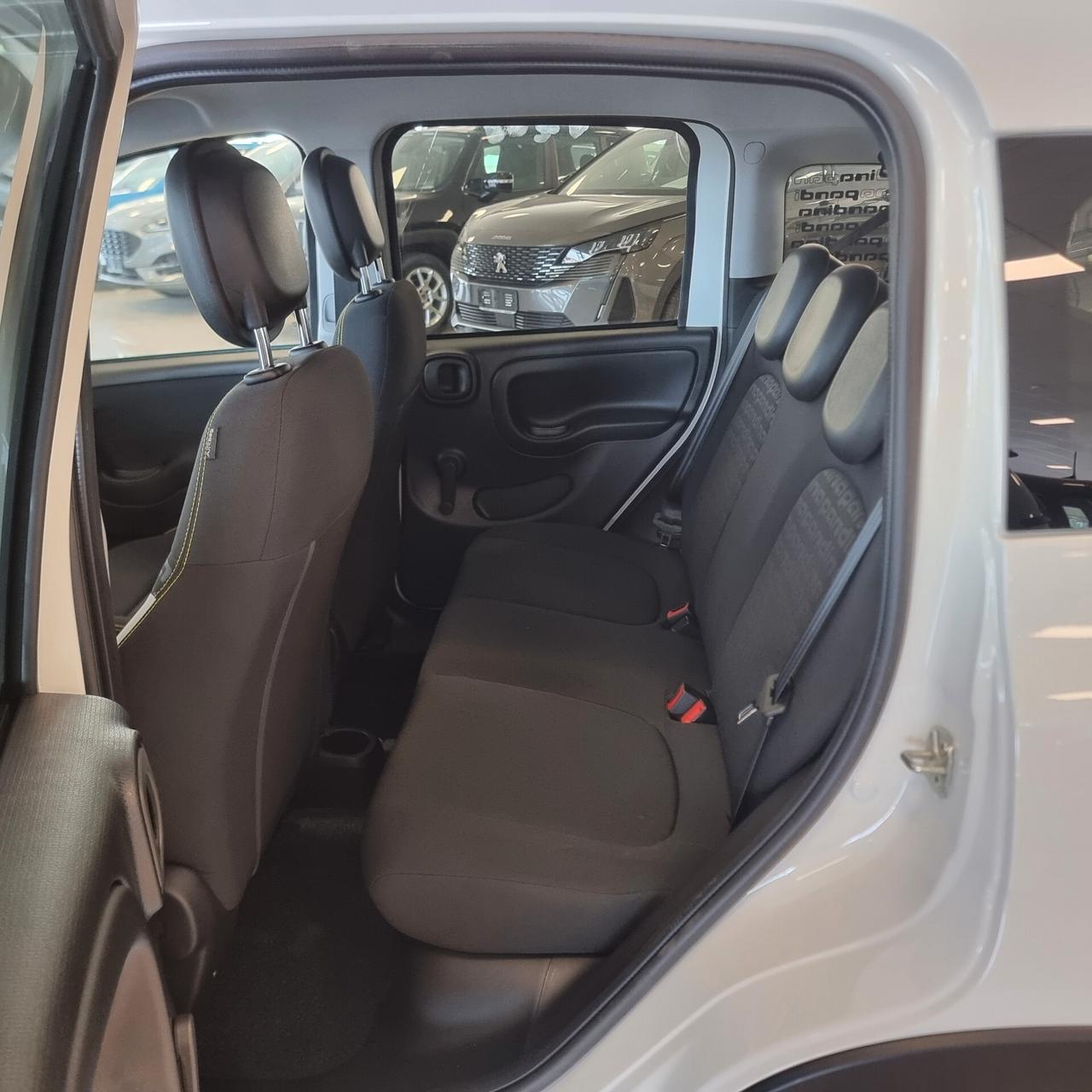 Fiat Panda Pandina 1.0 FireFly 65 CV Hybrid Cross