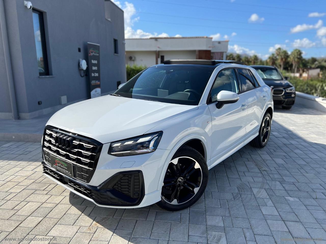 AUDI Q2 30 TDI S line Edition