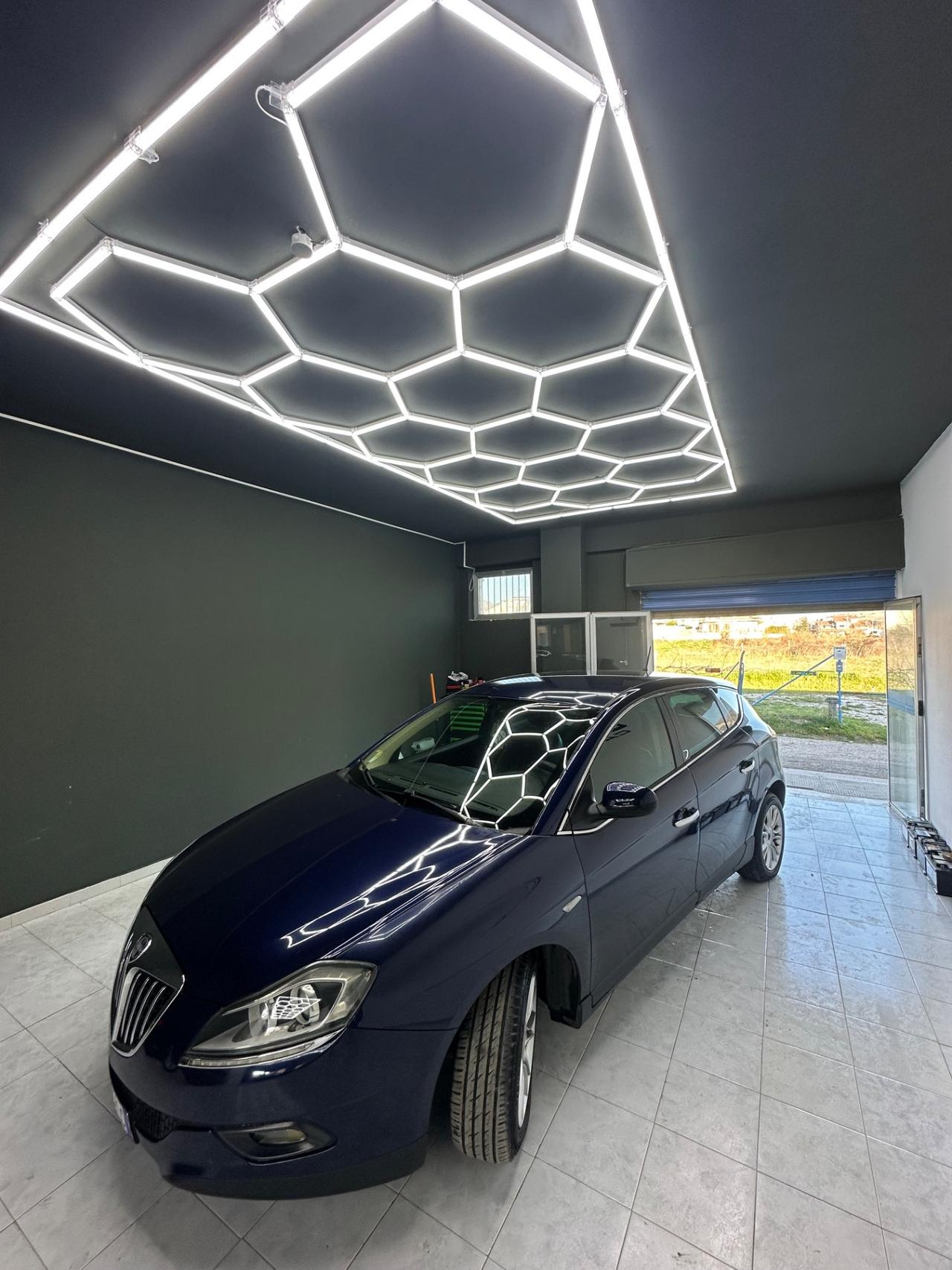 Lancia Delta 1.6 MJT DPF Argento