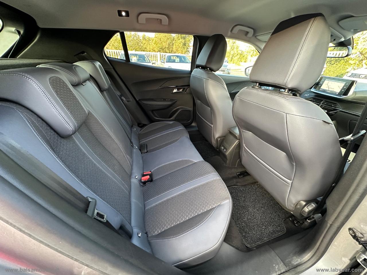 PEUGEOT 2008 BlueHDi 130 S&S EAT8 Allure Navi P.