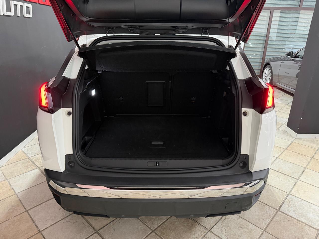 PEUGEOT 3008 1.5 BlueHDi (130) EAT8 Allure 2019