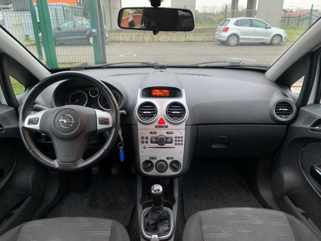OPEL Corsa 1.2 5 porte COSMO