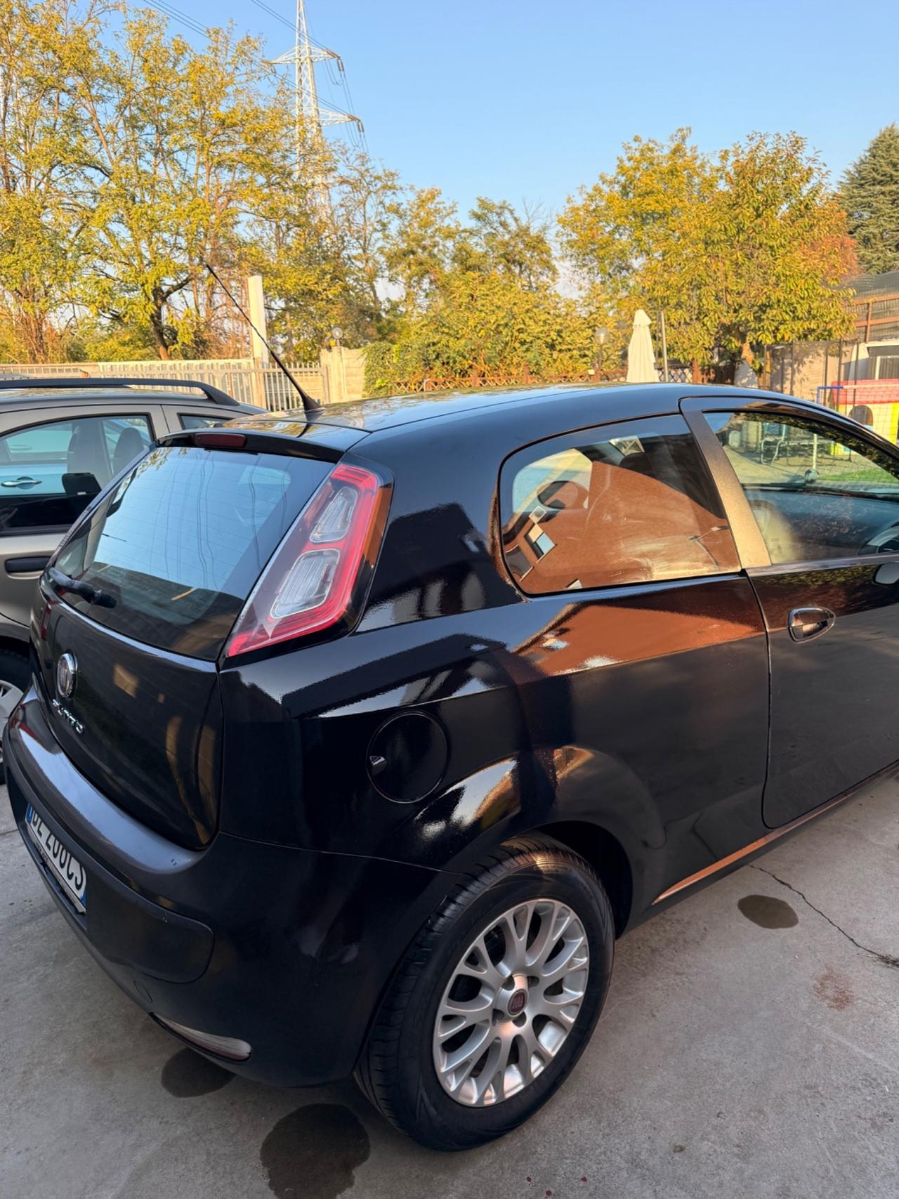 Fiat Punto Evo 1.4 3 porte Dynamic GPL