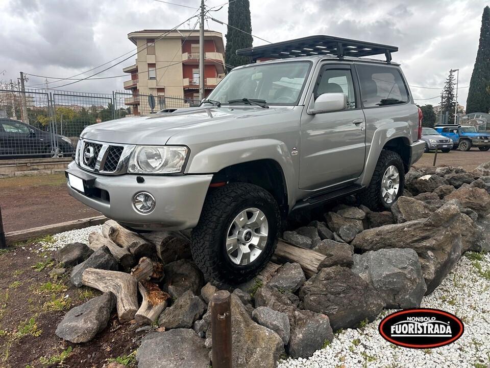 Nissan Patrol 3.0 TD Di 3 porte Elegance Hard Top