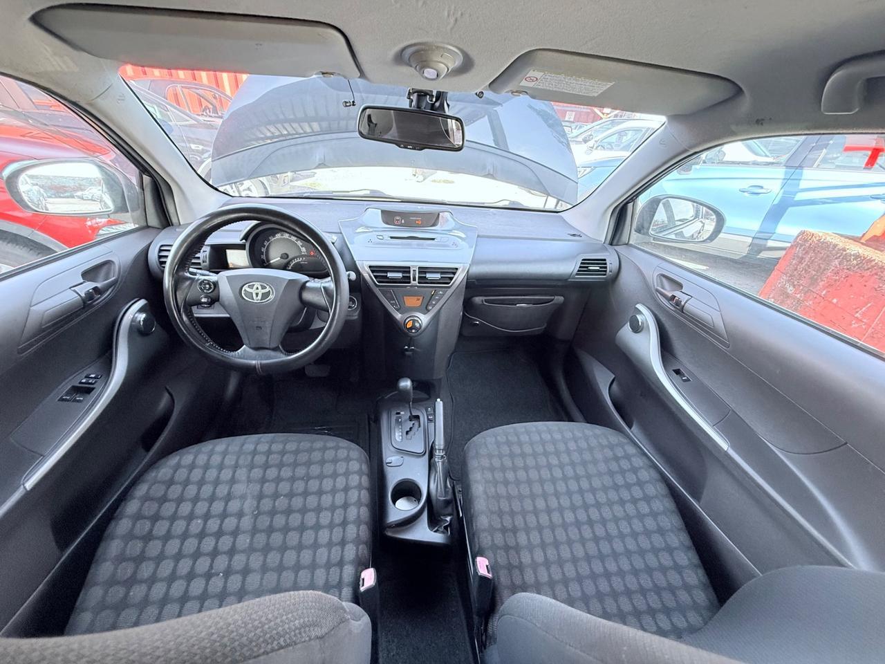 Toyota iQ 1.0/rate/permute/garanzia