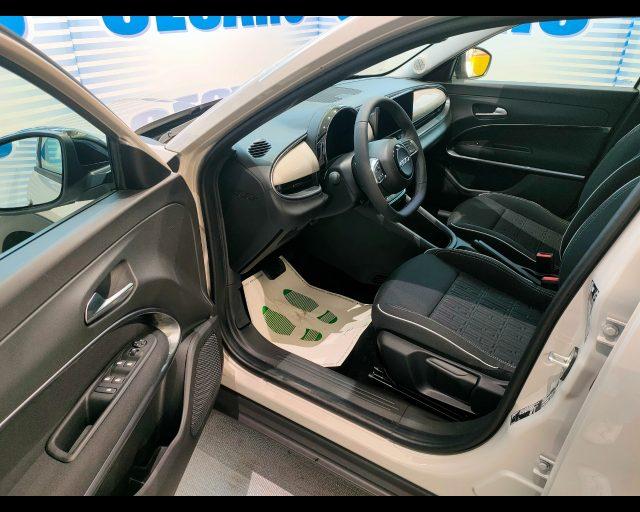 FIAT 600 1.2 hybrid