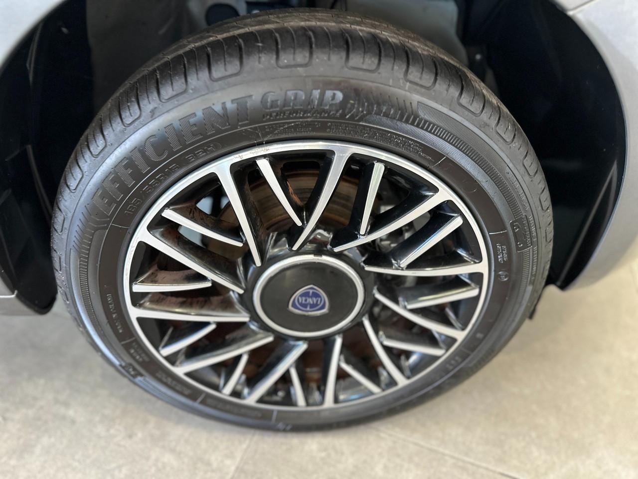 LANCIA Ypsilon III 2021 - Ypsilon 1.0 firefly hybrid Platino s&s 70cv