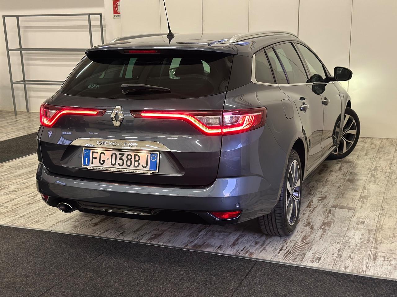 Renault Mégane Sporter dCi 8V 110 CV EDC Energy Bose