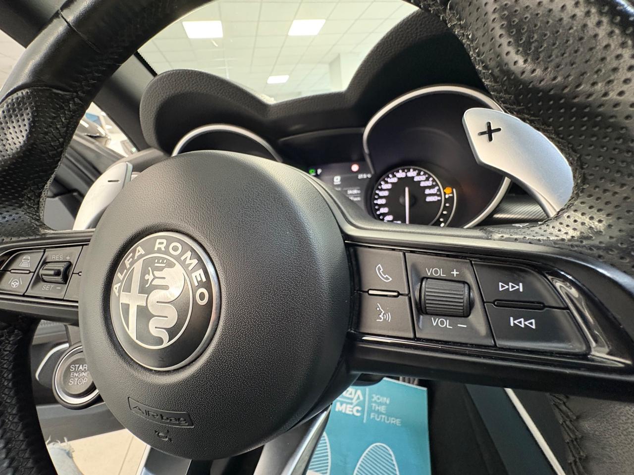 Stelvio 2.0 Turbo 280 Q4 Veloce 2022 km 104000