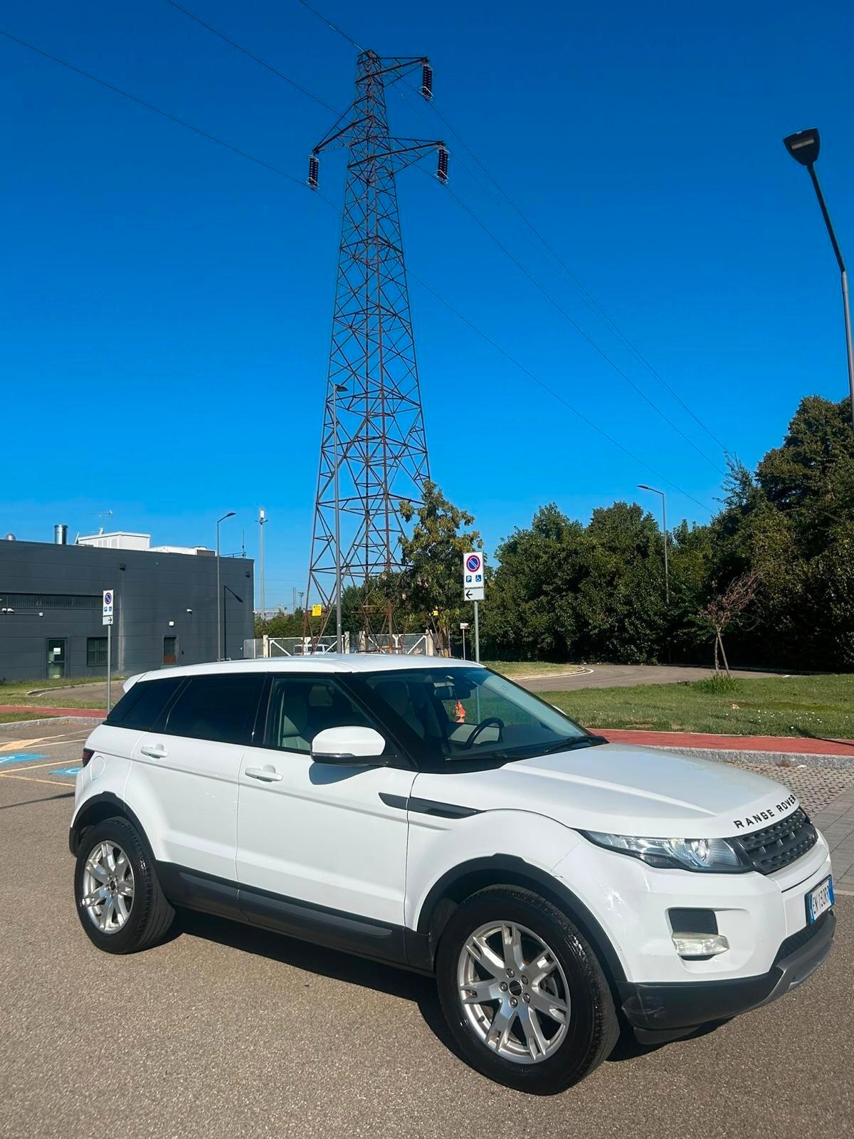 Land Rover Range Evoque 2.2 TD4 5p. Prestige