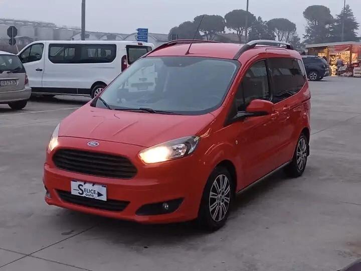Ford Tourneo Courier 1.5 TDCI 75 CV Plus